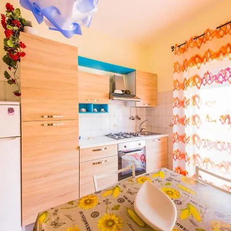 Belvilla By Oyo Spinesante Holiday home